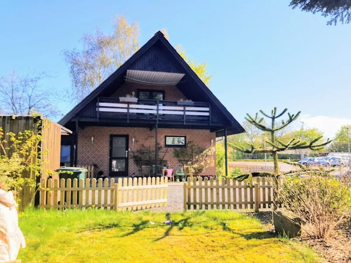 5 Minute Walk To Lego - 2 Bedrooms Loft Floor With Balcony Billund Denmark